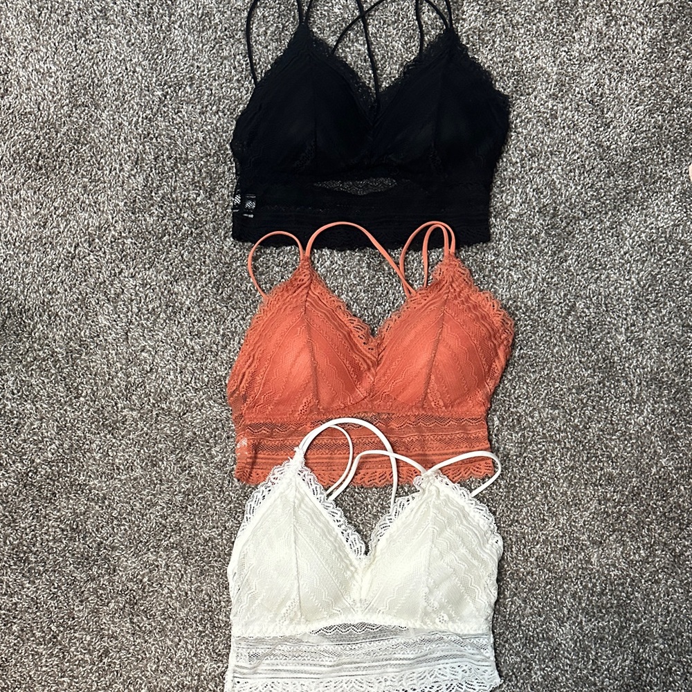 SHEIN Black, Orange, and White Lace Bralette Set